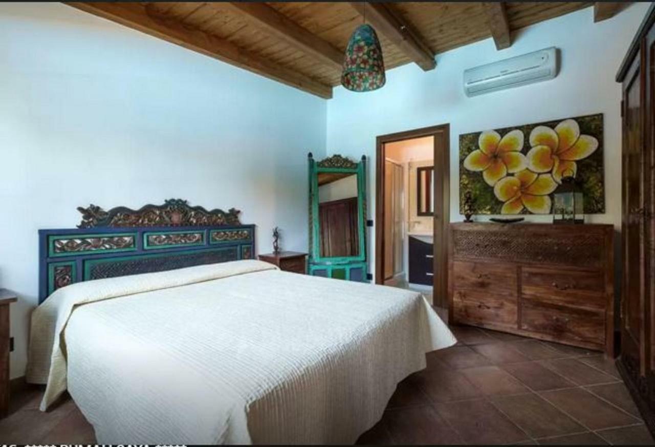 Rumah Saya Campofelice Di Roccella Dış mekan fotoğraf